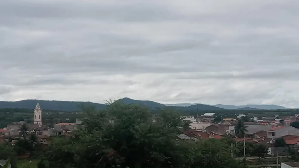 carnaiba-chega-aos-35°c-nesta-segunda-sem-previsao-de-chuvas