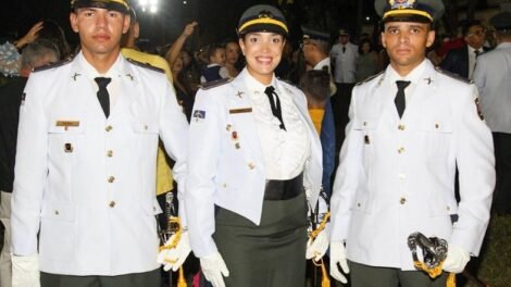 formatura-de-novos-oficiais-da-pmpe-tem-presenca-de-tres-afogadenses-entre-os-destaques