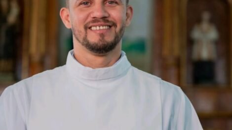 apos-acidente-com-animal-na-pe-320-em-carnaiba,-seminarista-agradece-por-livramento