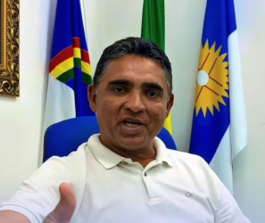 tse-suspende-cassacao-e-mantem-prefeito-de-custodia-no-cargo