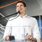 joao-campos-lidera-corrida-pelo-governo-de-pernambuco-com-ampla-vantagem,-aponta-parana-pesquisas