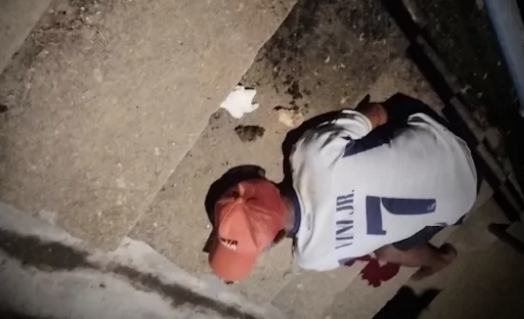 homem-e-morto-a-tiros-na-escadaria-de-nova-descoberta,-no-recife