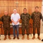 prefeito-zeca-cavalcanti-recebe-comando-do-tiro-de-guerra-de-arcoverde-e-reforca-parceria-institucional
