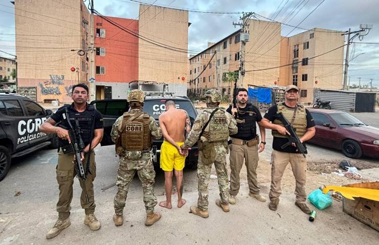 pcpe-desmonta-esquema-de-fraudes-eletronicas-em-araripina-e-prende-5-suspeitos