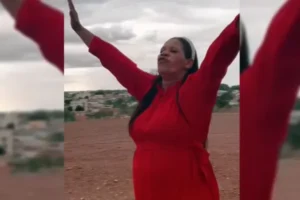 influencer-de-esquerda-postou-na-ultima-sexta-(23)-pedindo-“chuva-com-trovao”-na-caminhada-de-nikolas