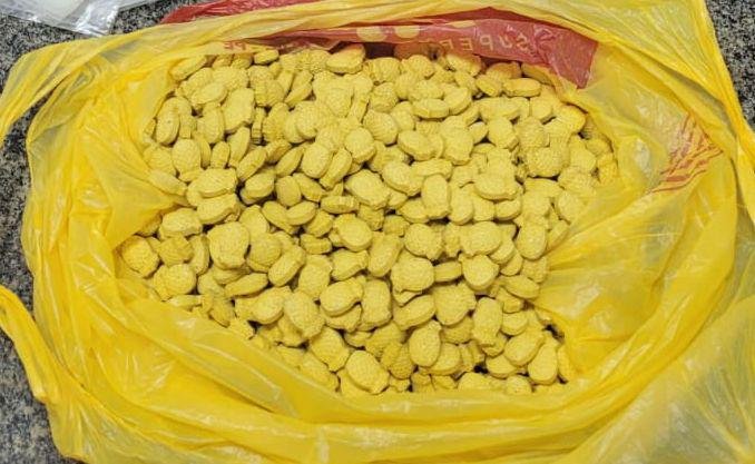 policia-desmonta-rede-de-trafico-de-drogas-sinteticas-no-recife-e-apreende-mais-de-600-comprimidos-de-ecstasy