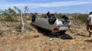 medica-capota-carro-na-pb-306-em-imaculada-quando-seguia-para-juru