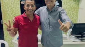 carnaiba:-suplente-de-vereador-clecio-da-vidracaria-declara-apoio-a-pre-candidatura-de-marconi-santana