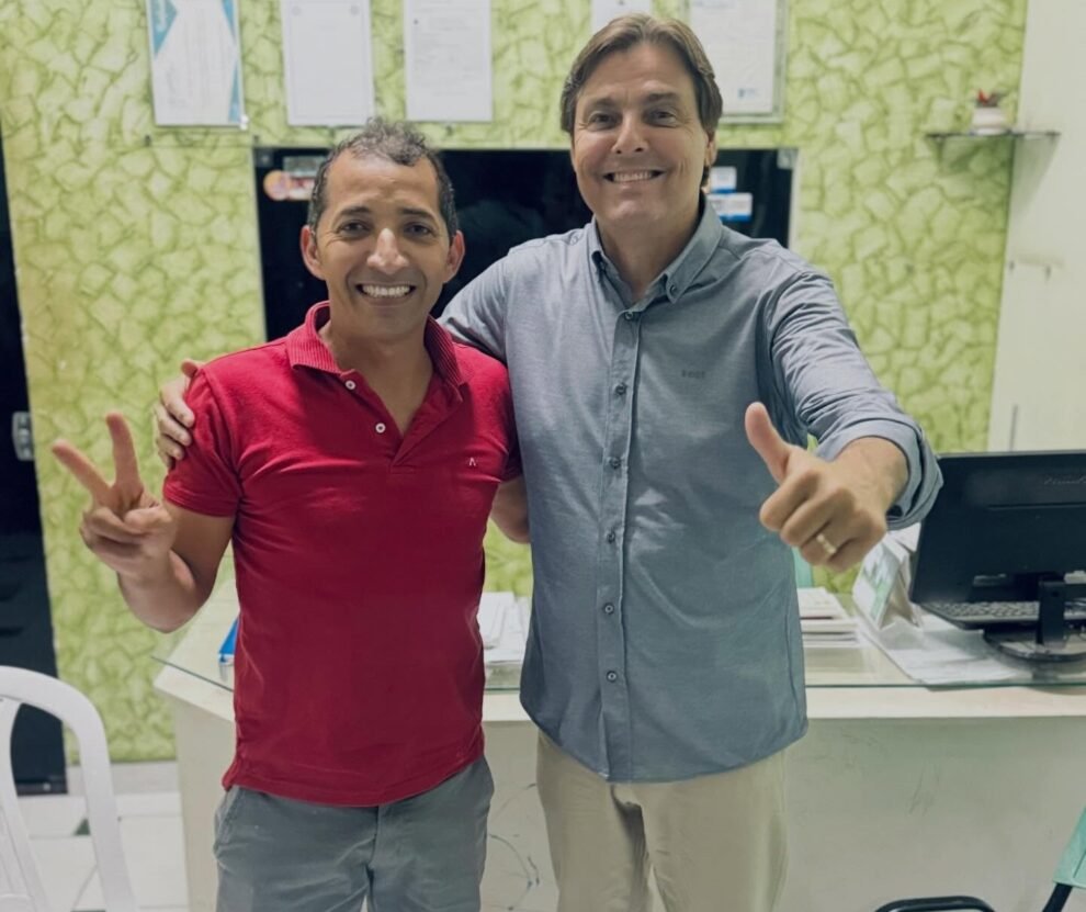 carnaiba:-suplente-de-vereador-clecio-da-vidracaria-declara-apoio-a-pre-candidatura-de-marconi-santana