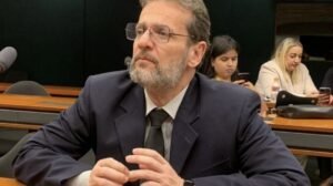 arcoverdense-olavo-bandeira-sera-candidato-a-estadual