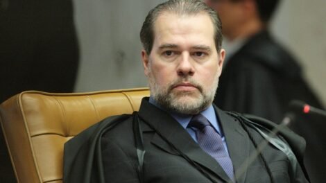 coluna-do-domingao:-podres-poderes