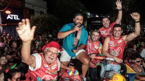 bloco-to-na-folia-celebra-25-anos-em-afogados-da-ingazeira