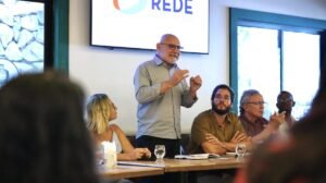 grupo-politico-de-tulio-gadelha-apresenta-alfredo-gomes-como-pre-candidato-ao-governo-de-pernambuco
