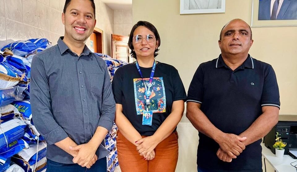 gilberto-ribeiro-celebra-chegada-de-sementes-e-destaca-parceria-estrategica-com-raquel-lyra-e-marconi-santana