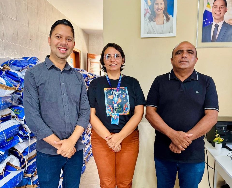 gilberto-ribeiro-celebra-chegada-de-sementes-e-destaca-parceria-estrategica-com-raquel-lyra-e-marconi-santana